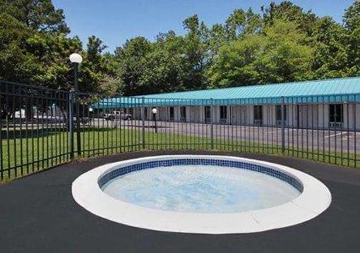 фото отеля Econo Lodge Pocomoke City