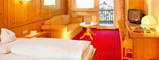 фото отеля Landhotel Sand Kastelbell-Tschars