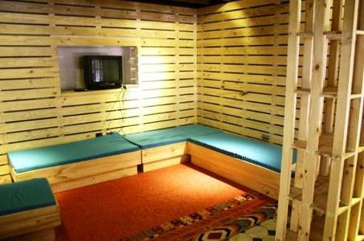 фото отеля Dominica Hostel