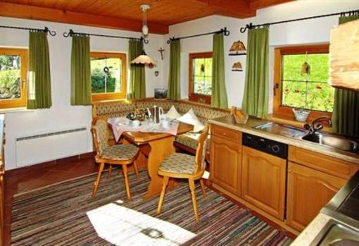 фото отеля ApartHotel Garni Asterhof Fügenberg