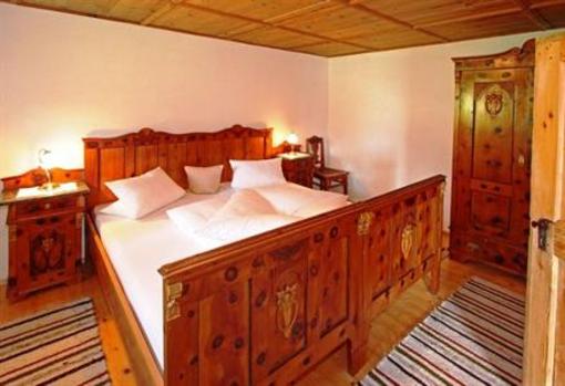 фото отеля ApartHotel Garni Asterhof Fügenberg