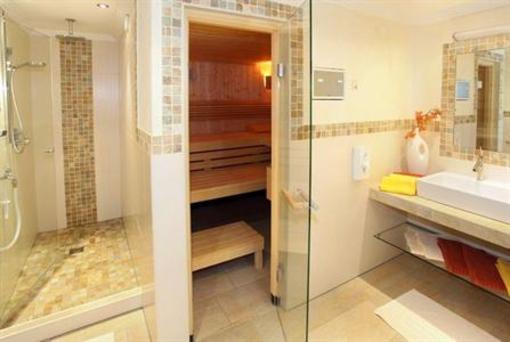 фото отеля ApartHotel Garni Asterhof Fügenberg