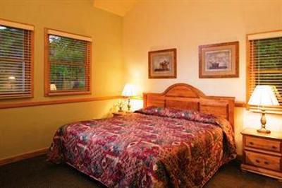 фото отеля Shawnee Village Resort