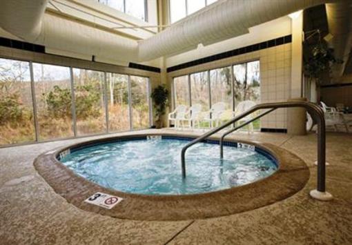 фото отеля Shawnee Village Resort