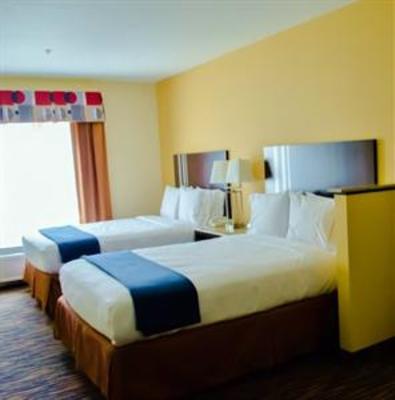 фото отеля Holiday Inn Express and Suites Denver North