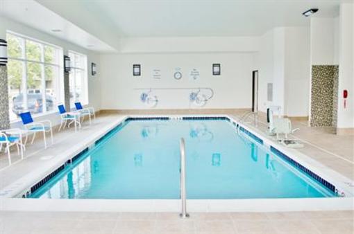 фото отеля Holiday Inn Express and Suites Denver North