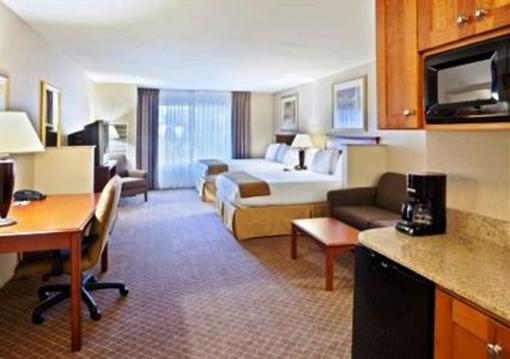 фото отеля Holiday Inn Express Hotel & Suites Lacey