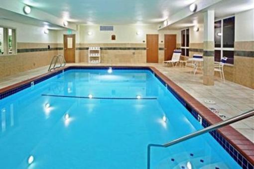 фото отеля Holiday Inn Express Hotel & Suites Lacey