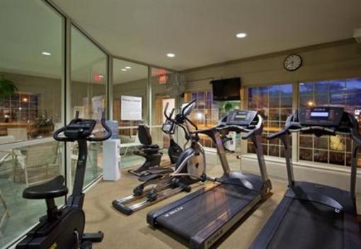 фото отеля Holiday Inn Express Hotel & Suites Sunbury-Columbus Area