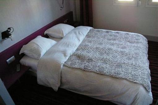 фото отеля Le Latino Cafe Hotel