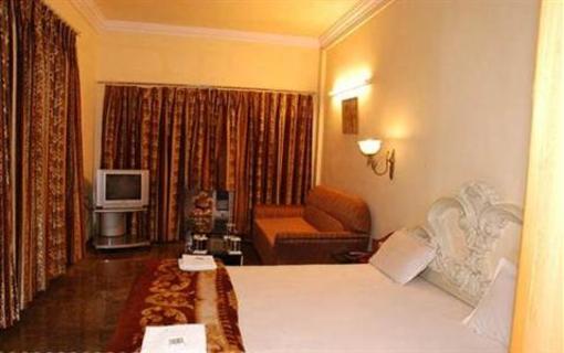 фото отеля Hotel Kumar Plaza