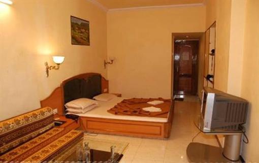 фото отеля Hotel Kumar Plaza