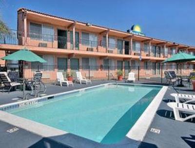 фото отеля San Diego Days Inn Hollister