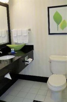 фото отеля Fairfield Inn & Suites Plainville