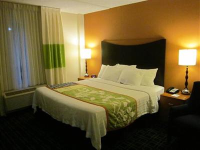 фото отеля Fairfield Inn & Suites Plainville