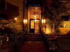 фото отеля Wilshire Crest Hotel