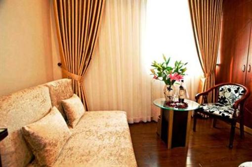 фото отеля Signature Saigon Hotel