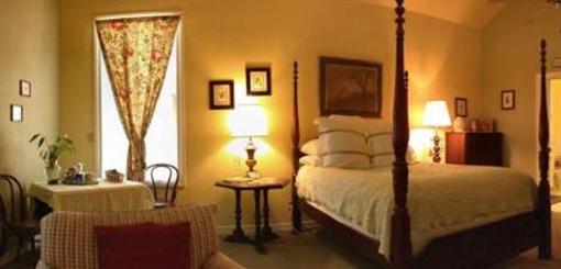 фото отеля A Yellow Rose Bed & Breakfast