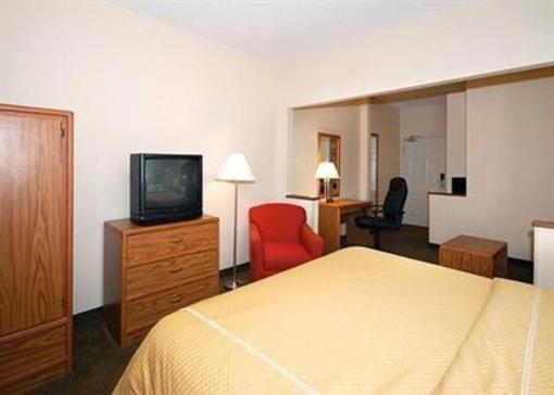 фото отеля Comfort Suites Hilliard