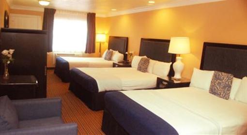 фото отеля Hollywood Inn Express South