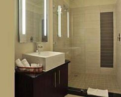 фото отеля Upper East Side Hotel