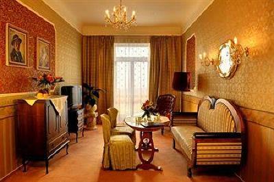 фото отеля Grand Hotel Praha Tatranska Lomnica