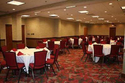 фото отеля Embassy Suites Atlanta - Perimeter Center