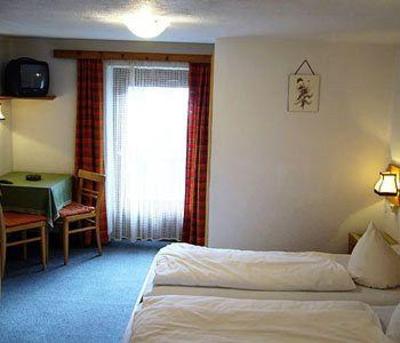 фото отеля Hotel Alpenrose Ischgl