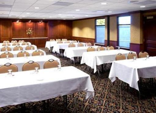 фото отеля Marina Inn Conference Center
