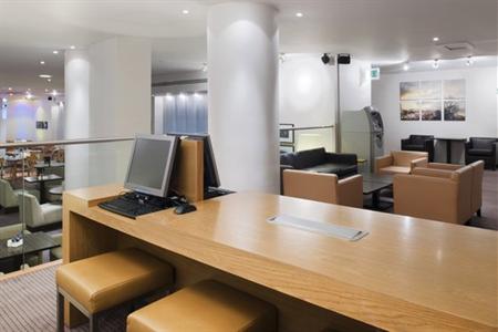 фото отеля Holiday Inn Edinburgh