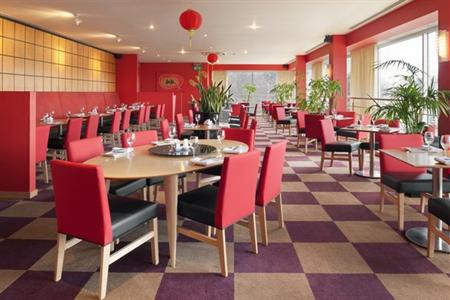 фото отеля Holiday Inn Edinburgh