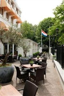фото отеля Carlton Ambassador Hotel