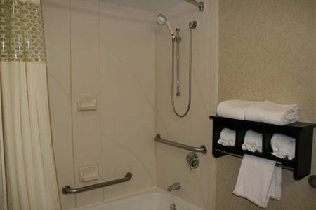 фото отеля Hampton Inn Newark-Airport