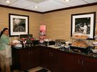 фото отеля Hampton Inn Newark-Airport