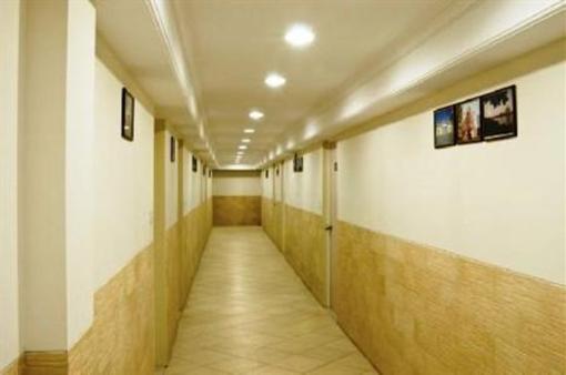 фото отеля Grand Hotel Agra