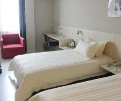 фото отеля Jin Jiang Inn Huanshan Road