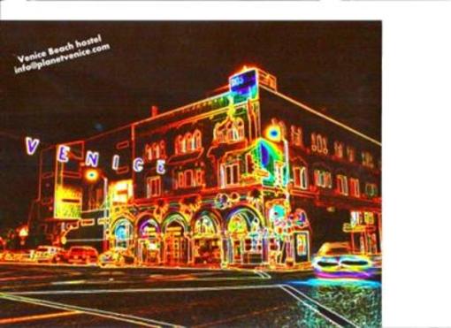 фото отеля Venice Beach Hostel - Pacific Avenue