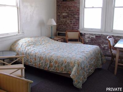 фото отеля Venice Beach Hostel - Pacific Avenue