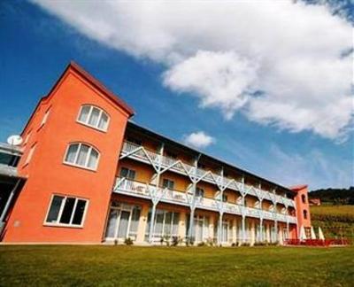 фото отеля Jufa Gastehaus Gnas