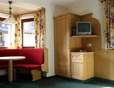 фото отеля Hollerer Pension Gerlos