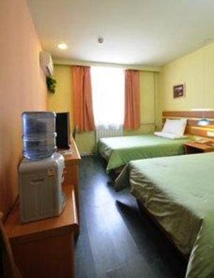 фото отеля Home Inn Zhengzhou Longhai Road