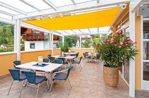 фото отеля Cafe Pension Konditorei Hassler