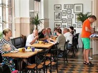 Stationen B&B
