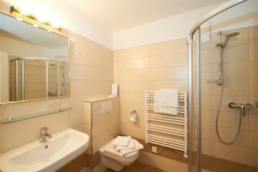 фото отеля Aparthotel Hirschenau