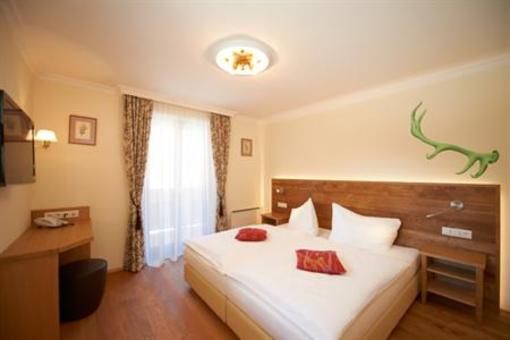 фото отеля Aparthotel Hirschenau