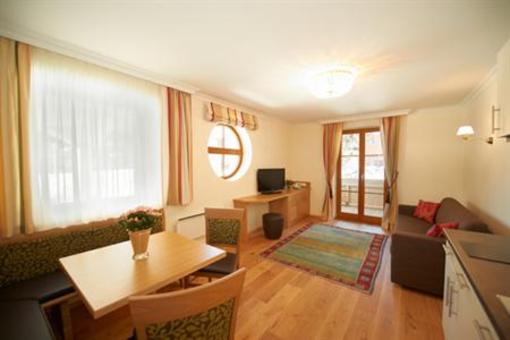 фото отеля Aparthotel Hirschenau