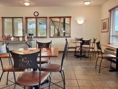 фото отеля Super 8 Amherst