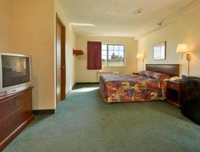 фото отеля Super 8 Richmond