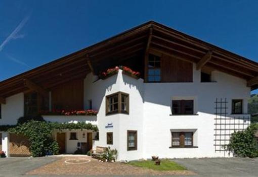 фото отеля Haus Widmann Apartments Fieberbrunn
