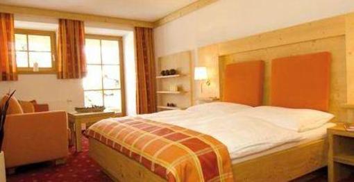 фото отеля Tierwarthof Apartment Fieberbrunn